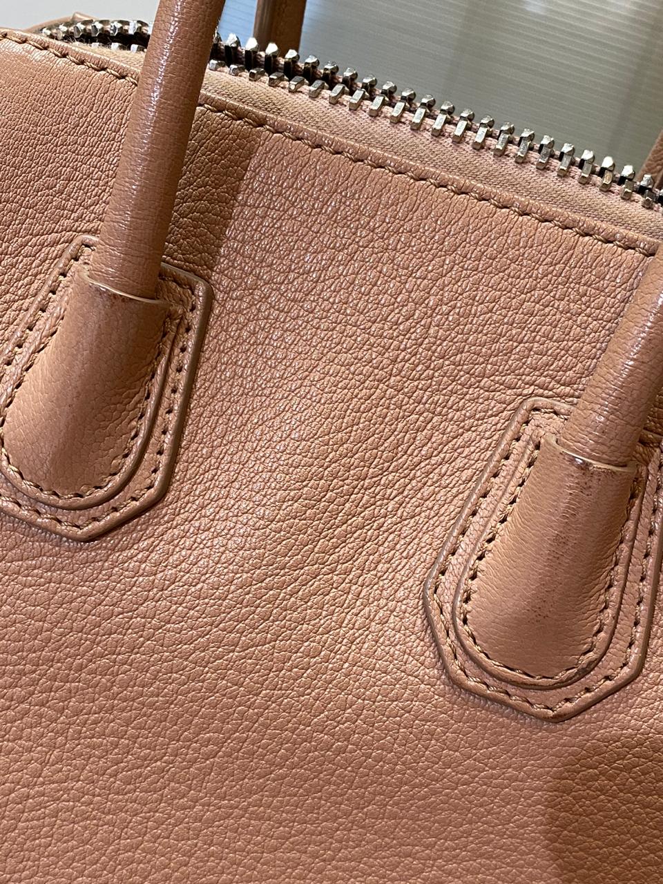 givenchy triple leather crossbody bolsa