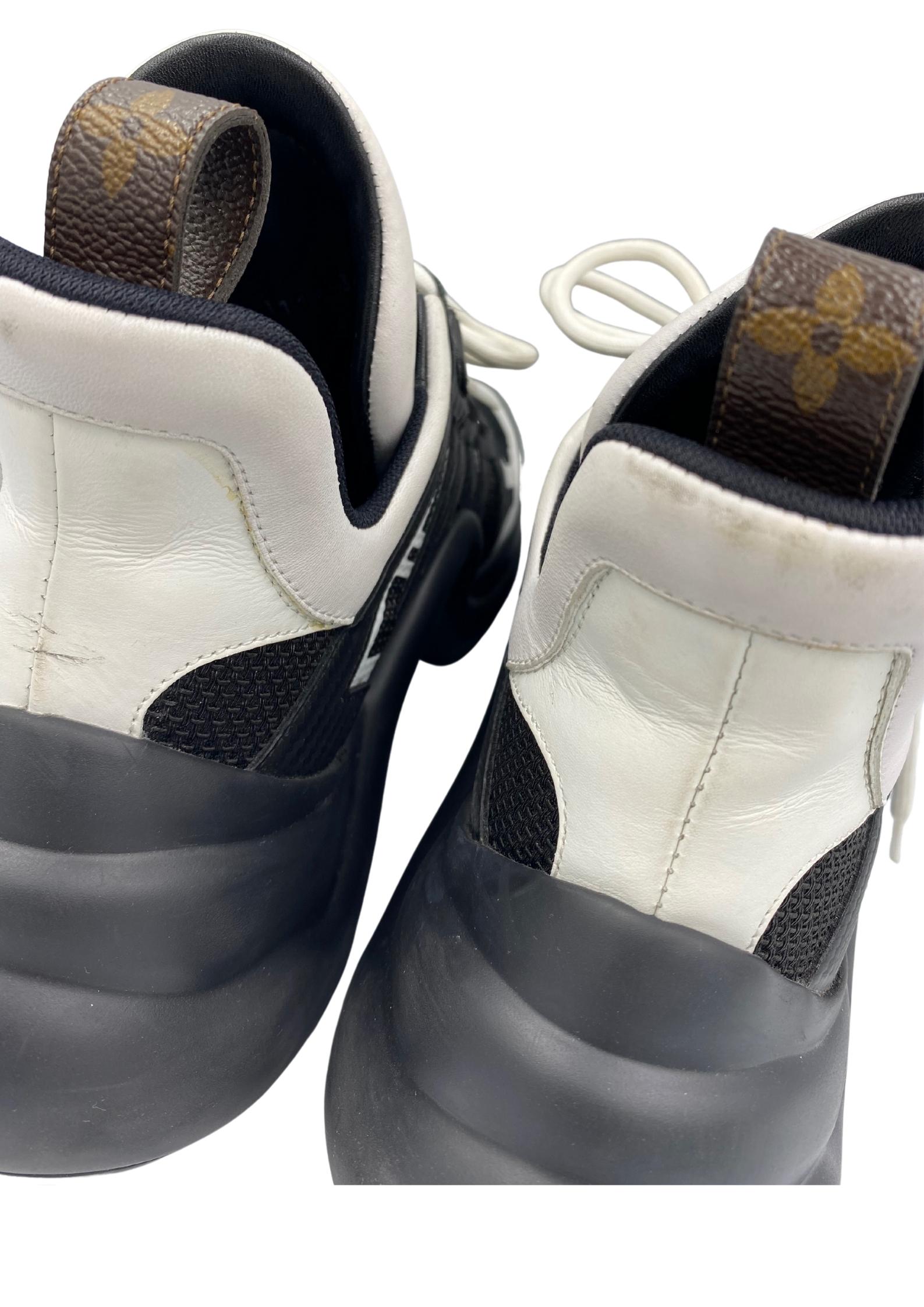 Archlight leather trainers Louis Vuitton White size 39 EU in Leather   22073544