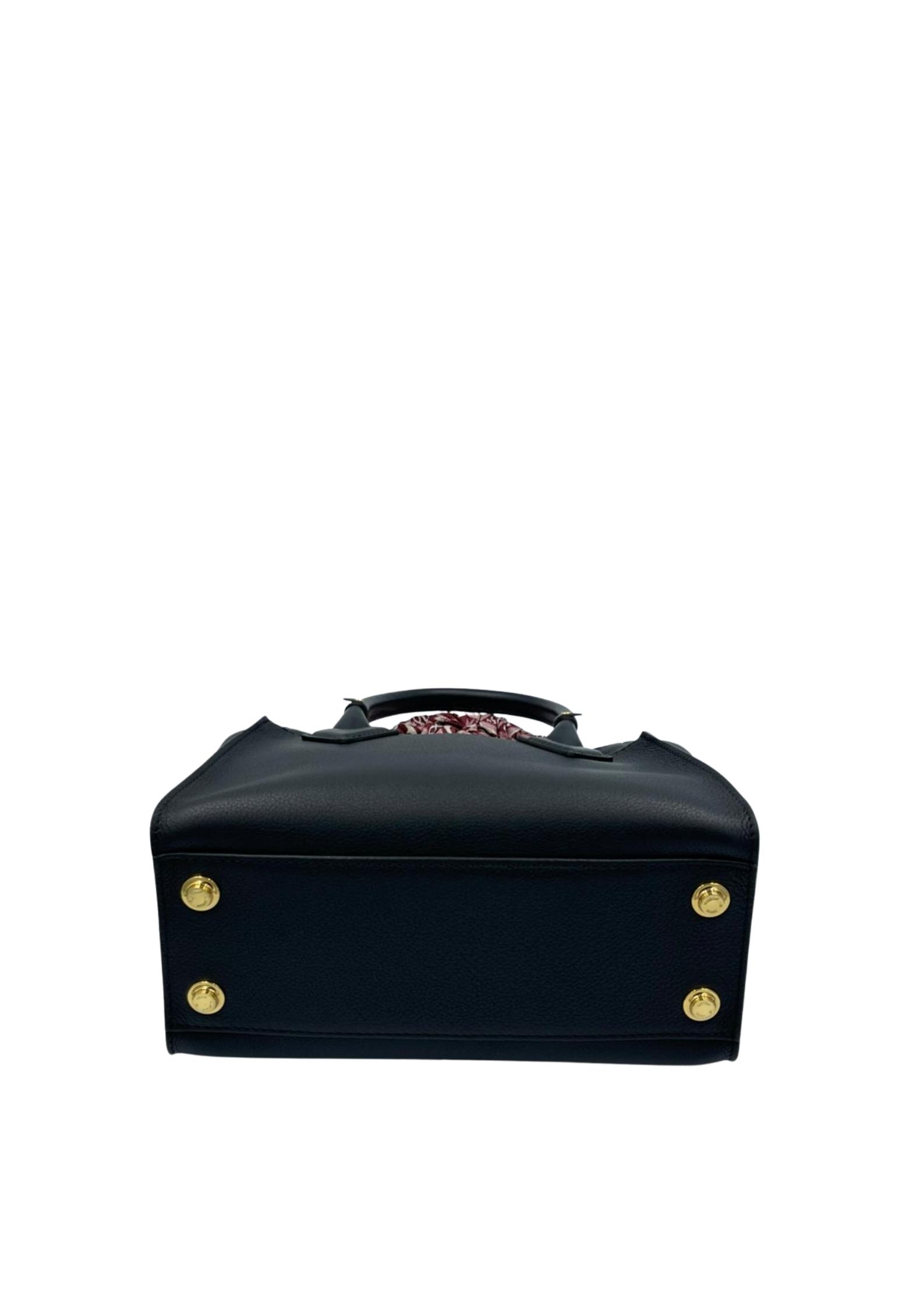 BOLSA ON MY SIDE PM LOUIS VUITTON | Fora do Closet