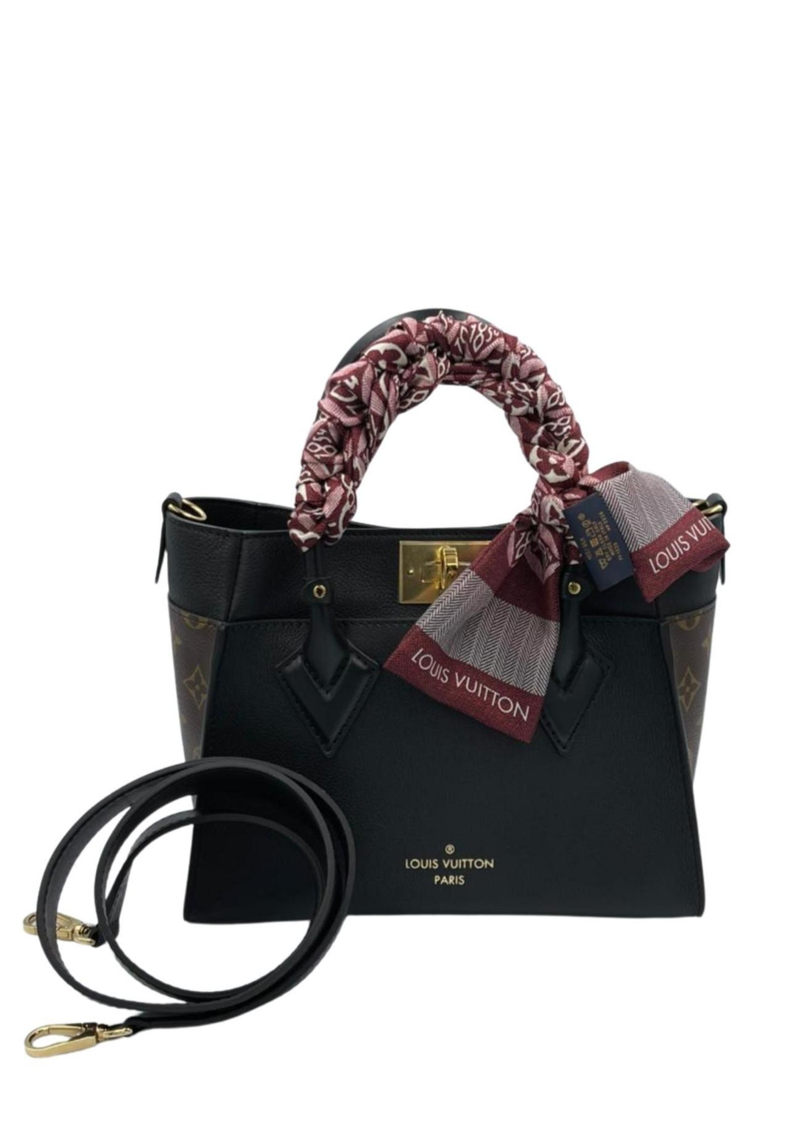 BOLSA ON MY SIDE PM LOUIS VUITTON | Fora do Closet