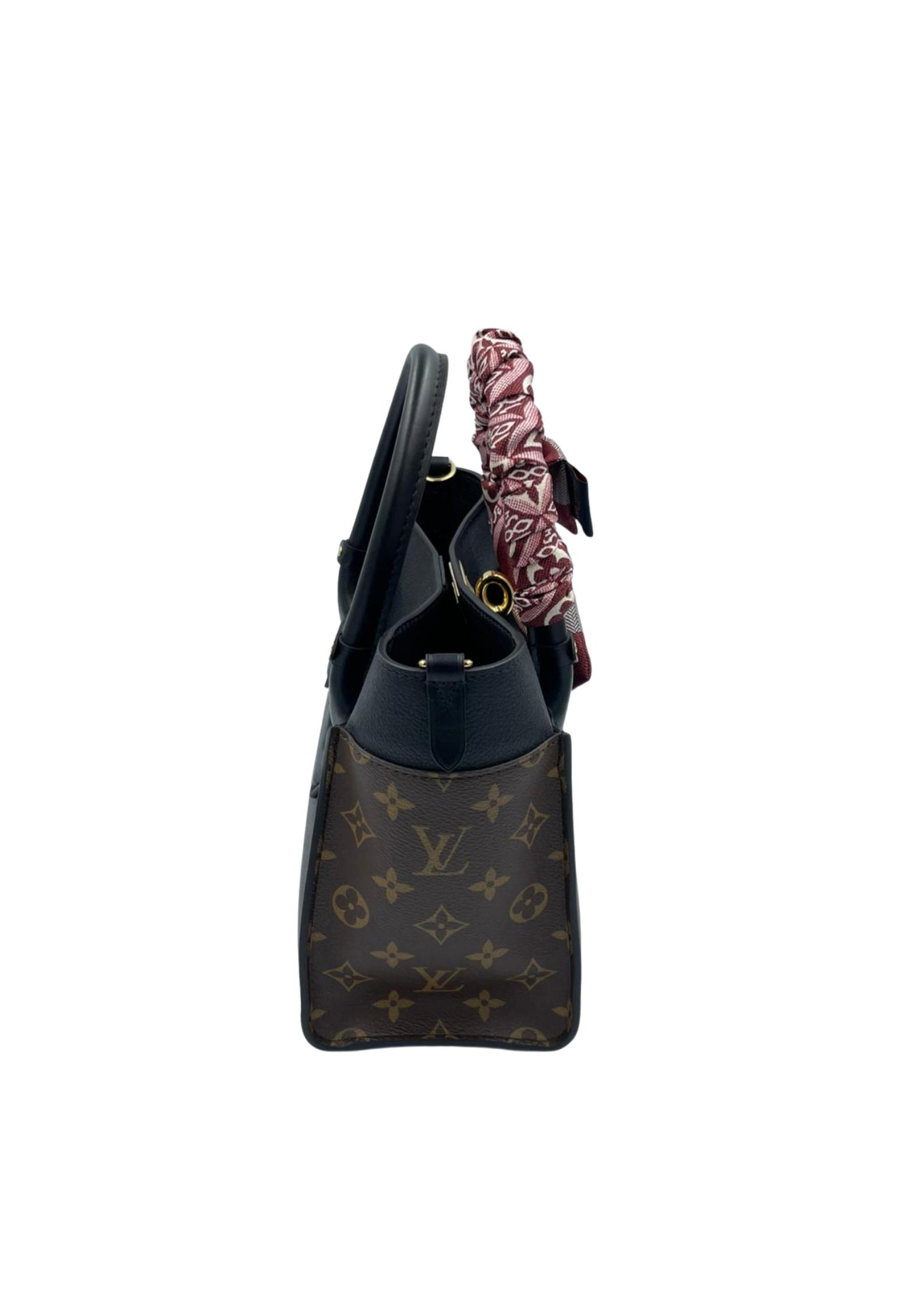 BOLSA ON MY SIDE PM LOUIS VUITTON | Fora do Closet